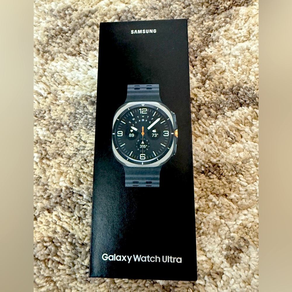 * CYBER MONDAY SALE* Samsung Galaxy Watch Ultra (NEW - only box opened)